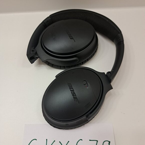 Bose QuietComfort 35 II Wireless Bluetooth Headphones Noise Cancelling Black/Sil - Picture 2 of 11